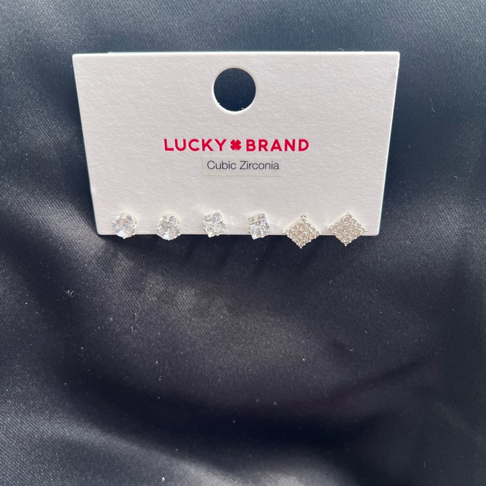 Lucky Brand White and Silver Earring Card Set